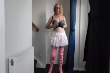 lilymaysc4vid198.jpg