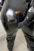 tn_mr1010x003.jpg