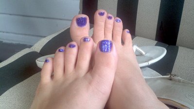 IL Purple toes 1.jpg