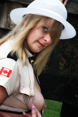 LianneRainesSC3_420.jpg (114.19 KiB) Viewed 320 times LianneRainesSC3_420.jpg