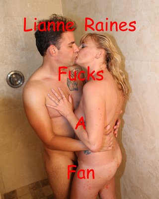 Lianne_Raines_Fucks_A_Fan_Opening_shot.jpg