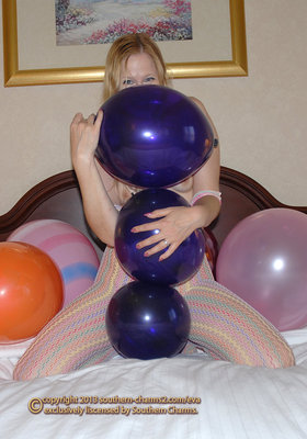 balloonBodysuit005.jpg